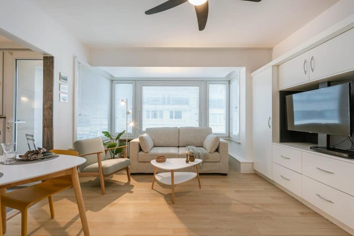 Bright Studio Near The Sea 奥斯滕德 外观 照片